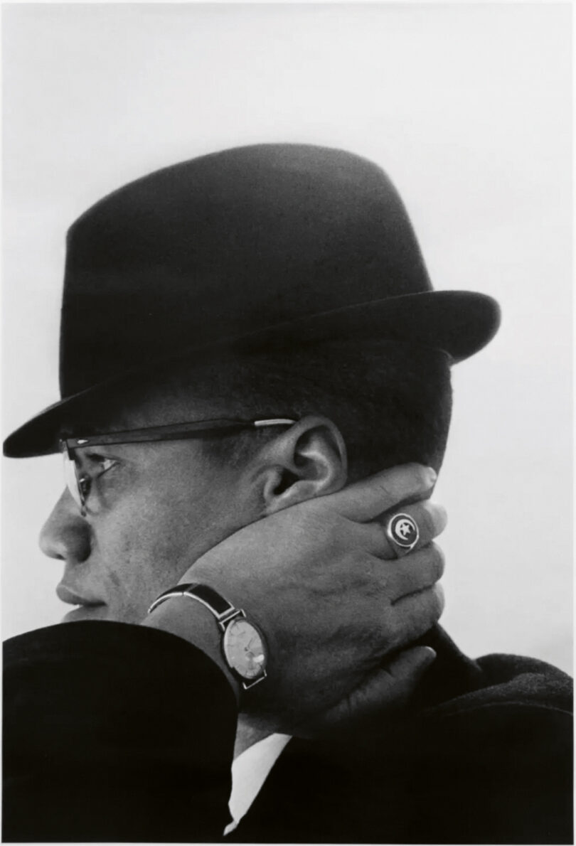 Die Magnum-Fotografin Eve Arnold hielt den schwarzen Menschenrechtsaktivisten Malcolm X 1962 in einer legendären Aufnahme fest